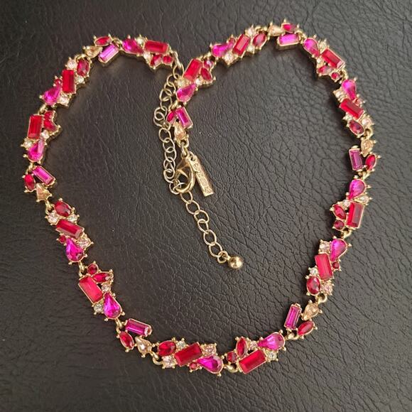 White House Black‎ Market Necklace Gold Tone Red Pink and Clear Crystal Clusters - Picture 6 of 10